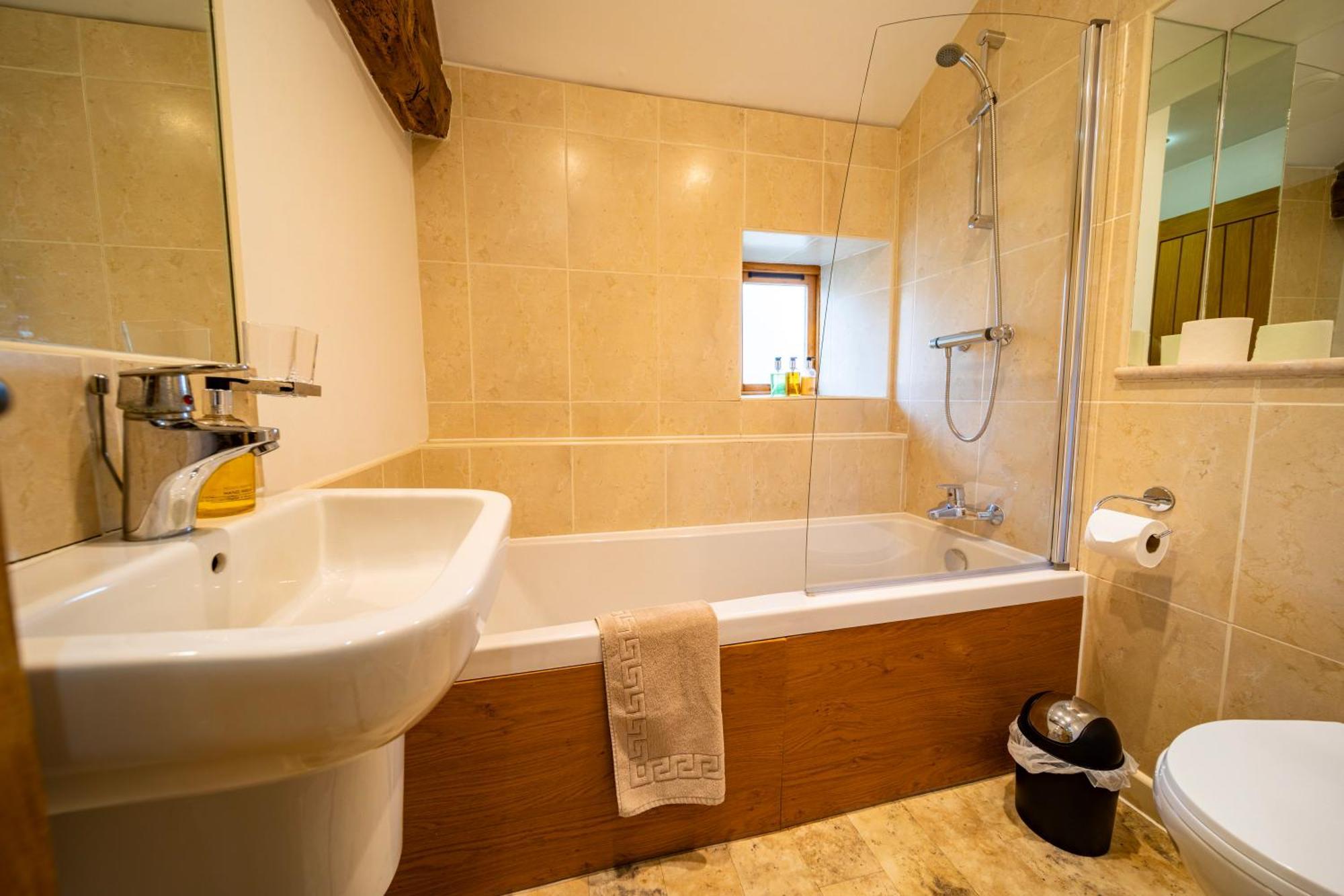 Holiday home Dragonfly Cottage, Canal Location